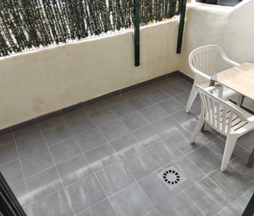 Apartamento planta baja en alquiler en Hospital Xanit, Benalmadena - Photo 2