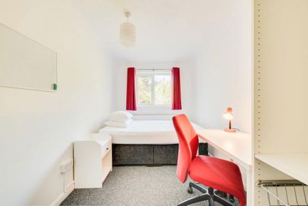 5 bedroom house to rent - Photo 4