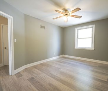 For Lease - 11 Mississauga Road Unit# Upper, Mississauga, Ontario - Photo 2