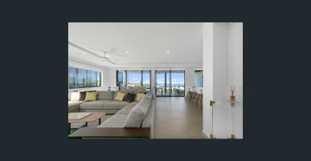 Walk to Surf Beach & Restaurants - Fully Furnished - Photo 5