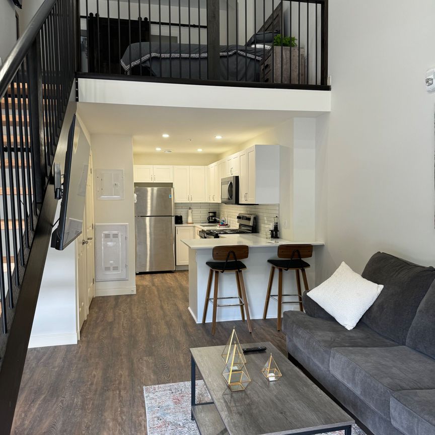 For Lease - 135 Station Street Unit# 119, Belleville, Ontario - Photo 1