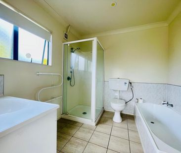 PAKURANGA, 3 BEDROOMS - Photo 2