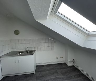 Location Appartement 2 pièces 38m² ST AVOLD 57500 - Photo 4