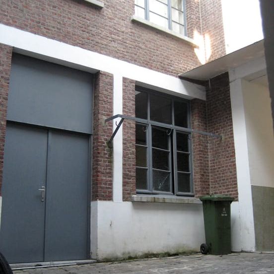 Appartement te huur - Photo 1