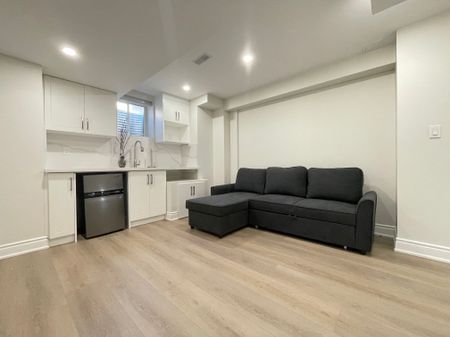 For Lease - 1227 Mcphedran Point Unit# Bsmt 2, Milton, Ontario - Photo 4