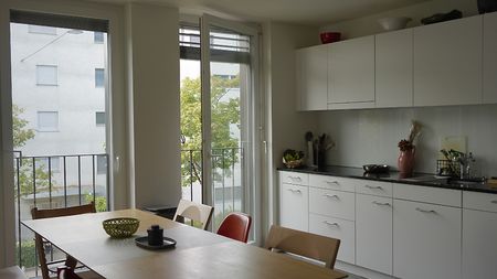 3½ Zimmer-Wohnung in Zürich - Kreis 11 Oerlikon, möbliert, auf Zeit - Photo 5