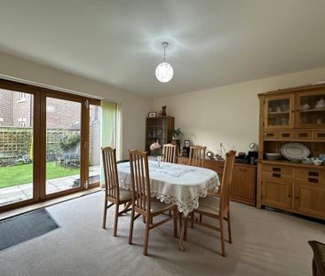 3 bedroom semi-detached house to rent - Photo 1