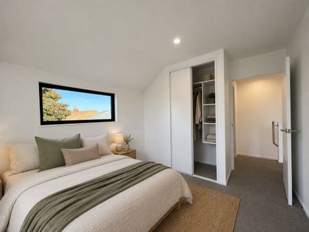 1/33 England Street, Phillipstown - Photo 2