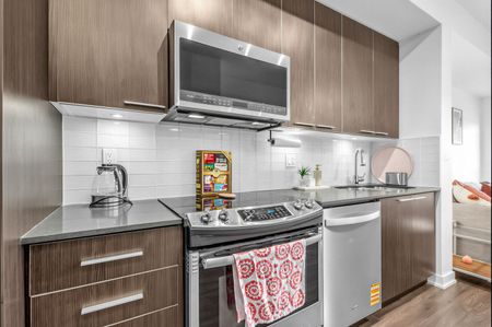 For Lease - 10 Park Lawn Road Unit# 2706, Toronto, Ontario - Photo 5