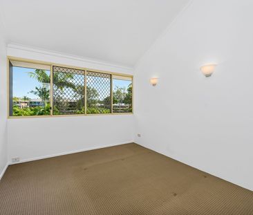 Spacious Villa in Rhode Island Resort - Photo 6