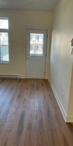 Super 5 1/2 Hochelaga - Photo 4