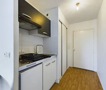 APPARTEMENT STUDIO LOCATION CORBEIL ESSONNES - Photo 3