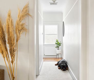 4 Crawford Street, Newport VIC 3015 - House For Rent | Domain - Photo 4