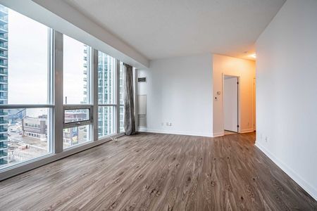 For Lease - 18 Harbour Street Unit# 1605, Toronto, Ontario - Photo 2