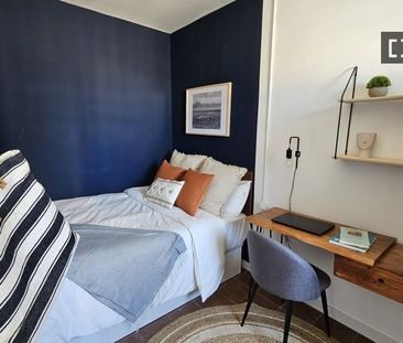 barcelona, Catalonia 08008 - Photo 3