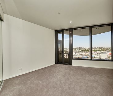 the Drapery Residences - Photo 2