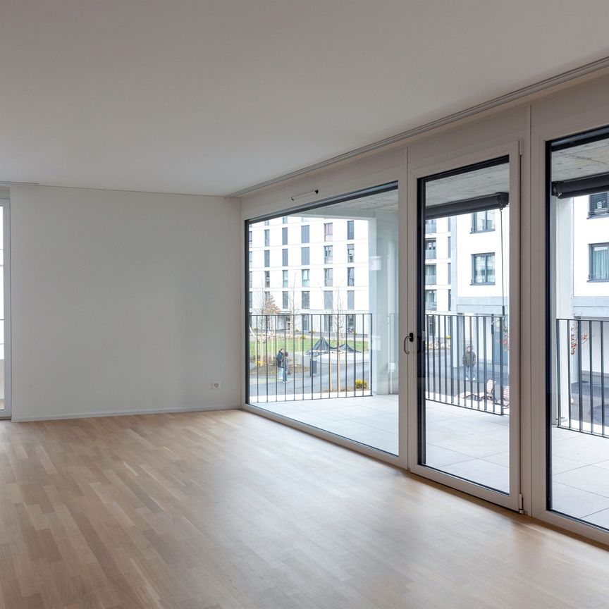 Living generously in Aesch: 4.5-room apartment full of light and quality of life - Foto 1