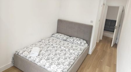 1 bedroom in a house share to rent - Photo 3