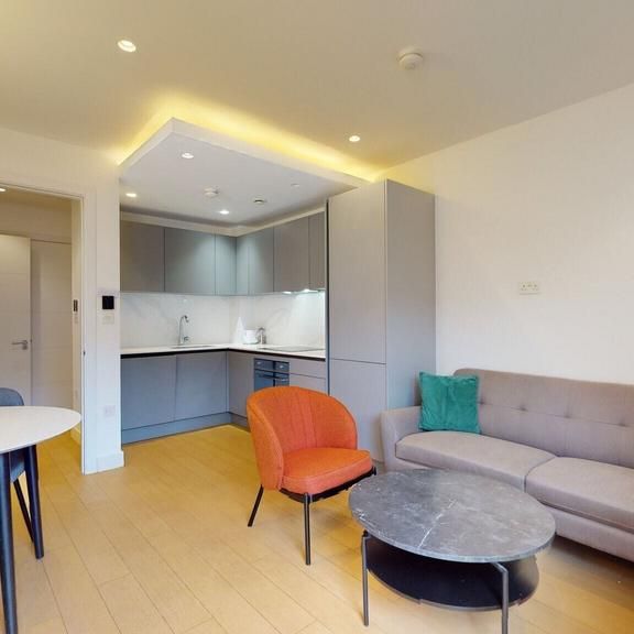 1 bedroom ground floor flat to rent - Photo 1