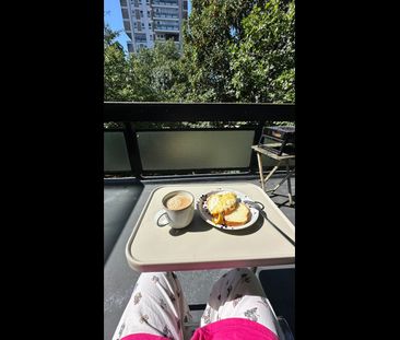 Room in a Shared Flat, Exford Court, SW11 - Photo 2