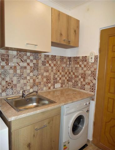 Proprietar, garsoniera lux in bloc cu 2 apartamente/ etaj, girocului- lidl - Photo 5