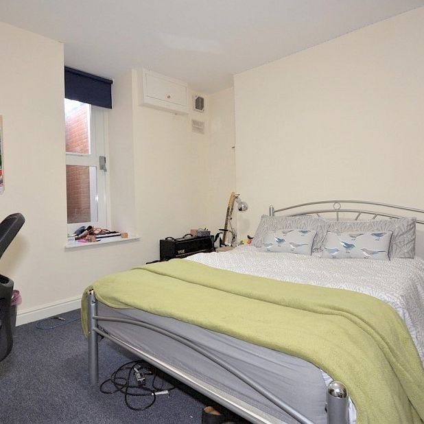 451, Glossop Road, BroomhIll, Sheffield, S10 2PT - Photo 1