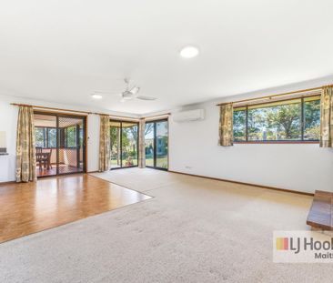 "Rural Living Moments From Town" - Photo 4