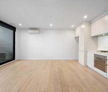 209/5 Beavers Road, Northcote. - Photo 2