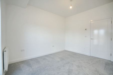 Harrington Close, Northampton - Photo 5