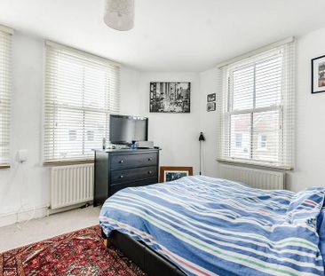 2 bedroom maisonette to rent - Photo 4