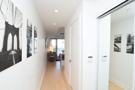 For Lease - 7 Grenville Street Unit# 5712, Toronto, Ontario - Photo 2