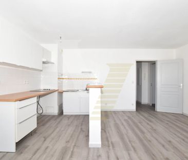 APPARTEMENT T2 AVEC TERRASSE EN RESIDENCE SECURISEE - Photo 6