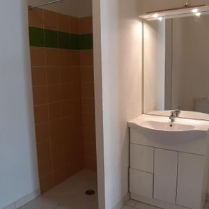 Location Appartement 2 pièces 31m² LIMOGES 87000 - Photo 2