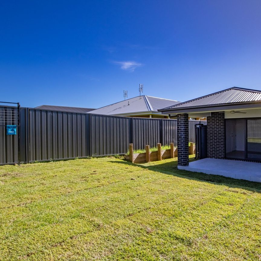 Location and Style - Photo 1