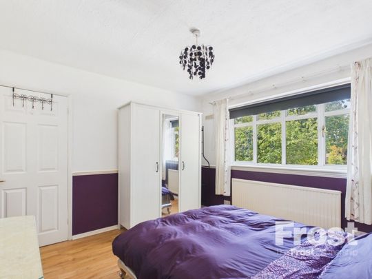 Queens Way, Feltham,TW13 - Photo 1