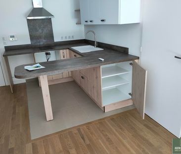Location Appartement 2 pièces 39m² VILLE D AVRAY 92410 - Photo 1