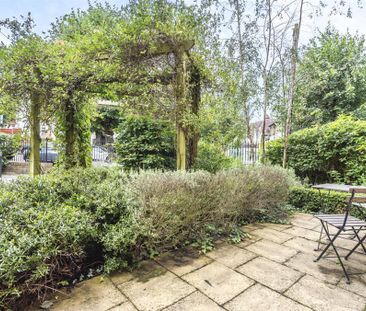 South Croydon, 137 Sanderstead Road - Photo 5