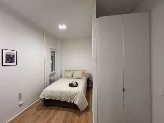 Calle de Manuel Luna, Madrid, Community of Madrid 28020 - Photo 1