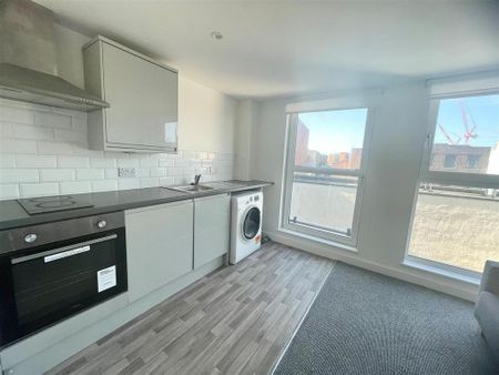 Studio to rent - Photo 4