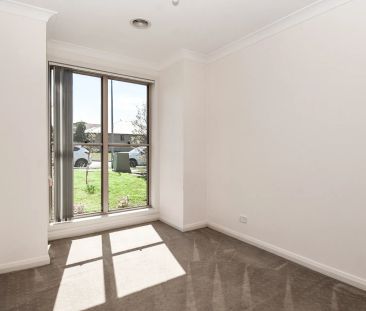 Low-Maintenance Living in North Orange! - Photo 4