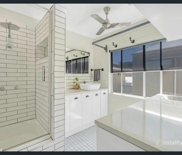 3brm unit in Beautiful Yorkeys Knob - Photo 5