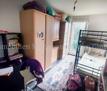 neuwertige 4-Zimmer Wohnung mit Hausmeisterservice und Tiefgaragens... - Foto 4