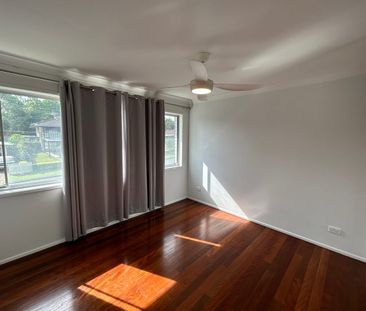 Double Storey Home with Dual Living Capabilities - Available April ... - Photo 4