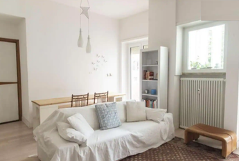 TRASTEVERE - BILOCALE ARREDATO CON BALCONE