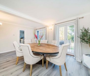 5 bedroom detached house to rent - Photo 3