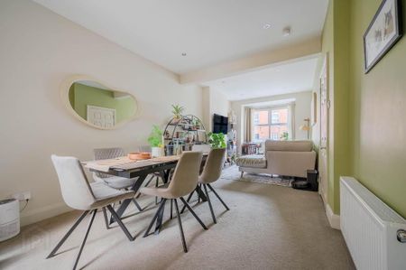 63 Downshire Road, Holywood, BT18 9LX - Photo 4