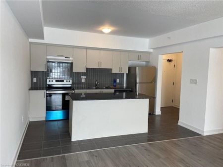 For Lease - 10 Culinary Lane Unit# 506, Barrie, Ontario - Photo 3