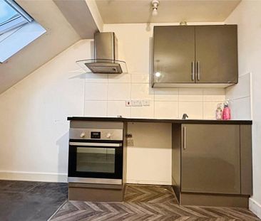1 bedroom flat to rent - Photo 6