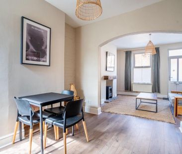 2 bedroom terraced house to rent - Photo 3