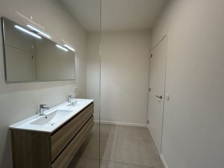 Appartement te huur - Photo 3